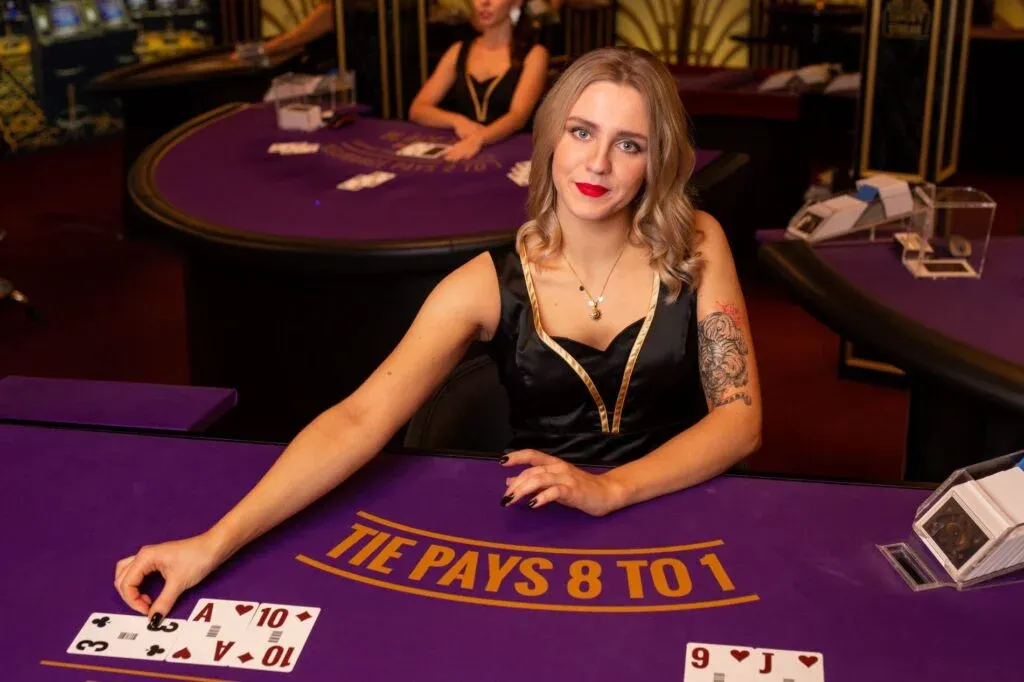 Live Baccarat Tables